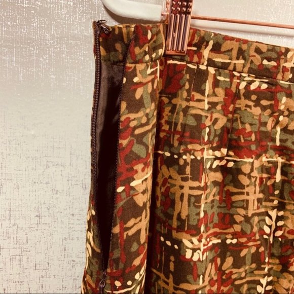 ✨3 for $20 Ann Taylor LOFT Patterned Skirt Size 12 - Picture 7 of 8